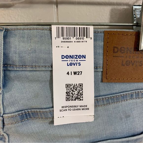 Denizen From Levi's Mid Rise Bermuda Shorts Blue Stretchy Jean Shorts 4 27 NEW - Picture 7 of 10